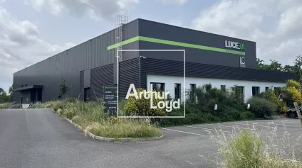 LOCAUX D'ACTIVITÉ À LOUER - TOULOUSE - PROCHE AUTOROUTE - Offre immobilière - Arthur Loyd