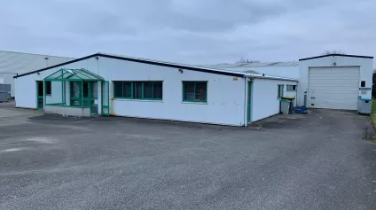 LOCATION LOCAL D'ACTIVITE D'ENVIRON 1 180 m² A SAINT-EVARZEC - Offre immobilière - Arthur Loyd