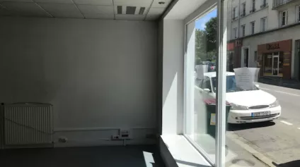 A LOUER LOCAL COMMERCIAL 73 M² PROCHE SIAM BREST - Offre immobilière - Arthur Loyd