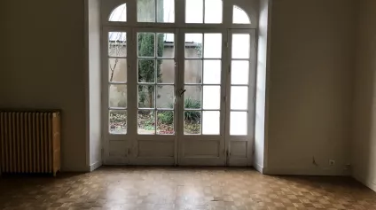 LOCATION BUREAUX - PARKING - SAINT NAZAIRE - 390 M2 - Offre immobilière - Arthur Loyd