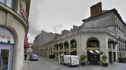  A LOUER - COMMERCE - 64 M2 - CENTRE VILLE - NANTES - Offre immobilière - Arthur Loyd