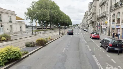 PETIT LOYER PETIT DROIT D'ENTRÉE - Offre immobilière - Arthur Loyd