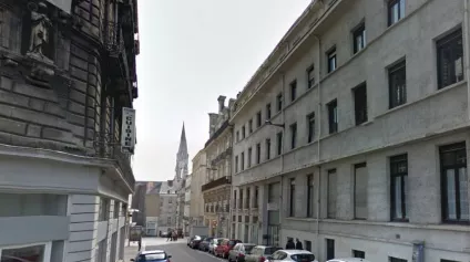 LOCAL COMMERCIAL A LOUER 378M2 - Offre immobilière - Arthur Loyd