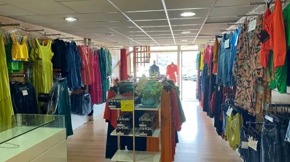 LOCAL 35 M2 + 20 m2 mezzanine à DUCOS - Offre immobilière - Arthur Loyd