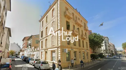 A VENDRE BUREAUX EN OPEN SPACE DE 71 m² RDC ERP Nice - Offre immobilière - Arthur Loyd