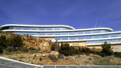 Bureaux à louer avec parkings - Vue panoramique exceptionnelle sur la baie de La Ciotat - LES FALAISES - ATHELIA IV - LA CIOTAT - Offre immobilière - Arthur Loyd