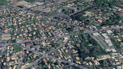 À louer local commercial à EYSINES sur un axe très passant - Offre immobilière - Arthur Loyd