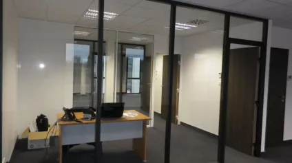 BUREAUX A LOUER GUIPAVAS PRAT PIP - Offre immobilière - Arthur Loyd