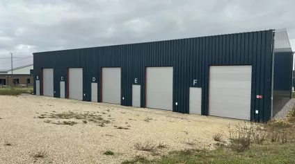 LOCAL D'ACTIVITE - ENTREPOT à VENDRE de 650 m² - Offre immobilière - Arthur Loyd