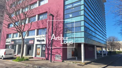 Local Commercial Nîmes : Visibilité Premium sur Axe Majeur - A vendre - Secteur Colisée - Offre immobilière - Arthur Loyd