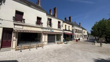 Local commercial à louer Jargeau (45) - Offre immobilière - Arthur Loyd