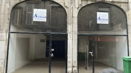 COMMERCE DE 113 m² A LOUER A GRENOBLE CENTRE VILLE - Offre immobilière - Arthur Loyd