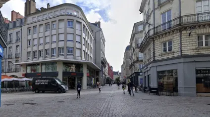 CESSION DE DROIT AU BAIL - 50M2 - NANTES - SECTEUR N°1 - Offre immobilière - Arthur Loyd