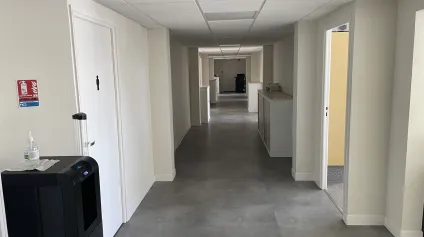 Bureaux à louer à vendre - Arras - Offre immobilière - Arthur Loyd