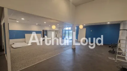 <br />Local d'activité - À louer - Mondeville<br /> - Offre immobilière - Arthur Loyd