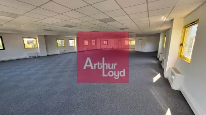 AUBIERE LA PARDIEU A LOUER BUREAUX EN ETAGE 285M² - Offre immobilière - Arthur Loyd