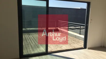 Location de bureau avec terrasse de 42 m² Boé - Offre immobilière - Arthur Loyd