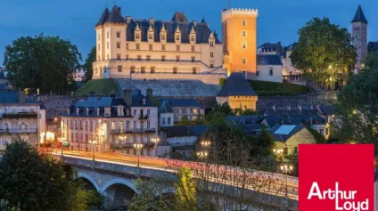 LOCAL ACTIVITES de 410 m2 en partie louée, offrant un revenu immédiat - Offre immobilière - Arthur Loyd