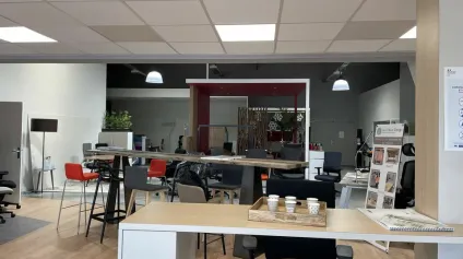 A VENDRE LOCAL DE 700M2 SECTEUR MENDES CHAURAY - Offre immobilière - Arthur Loyd