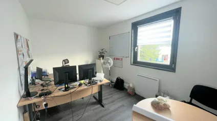 SAINT AVERTIN BUREAUX A LOUER 59 A 118 M² PARKINGS - Offre immobilière - Arthur Loyd