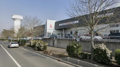 Emplacement commercial 2 400 m2 façade RN20 FLEURY LESN AUBRAIS - Offre immobilière - Arthur Loyd