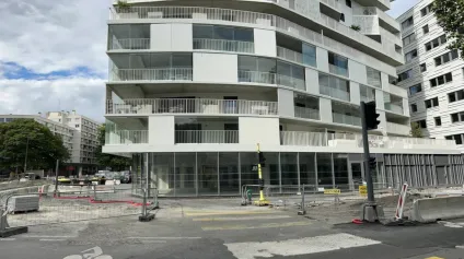 Cellule commerciale à louer à Lille - Emplacement stratégique proche gare et hyper-centre , Immeuble AGORA BUSINESS - Offre immobilière - Arthur Loyd