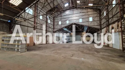 <br />Local d'activité - À vendre - Moult<br /> - Offre immobilière - Arthur Loyd