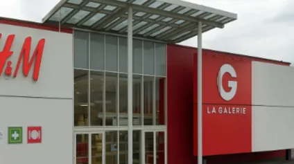 UNE OPPORTUNITÉ STRATÉGIQUE DANS UN ENVIRONNEMENT COMMERCIAL DYNAMIQUE - Offre immobilière - Arthur Loyd