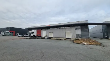 Entrepôt Industriel d'une surface de 4 000 m2 - Offre immobilière - Arthur Loyd