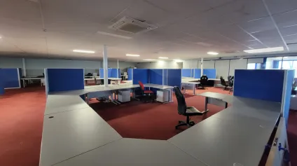 Bureaux à louer zone Technoland Etupes - Offre immobilière - Arthur Loyd