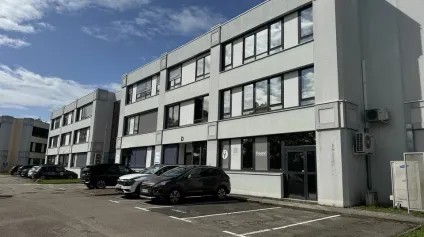 A LOUER - ECOLE VALENTIN - BUREAUX 134 M² - Offre immobilière - Arthur Loyd