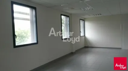 ANGERS OUEST BUREAUX DE 53,50 m² A LOUER - Offre immobilière - Arthur Loyd