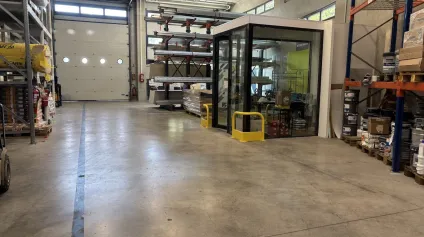 À VENDRE : Bâtiment d'activité de 1 565 m² clos et enrobé, à Saint-Etienne Nord - Offre immobilière - Arthur Loyd