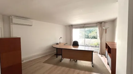 Plateau de 200 m² de bureaux divisible - à louer - Bordeaux quartier Mériadeck/Judaïque - Offre immobilière - Arthur Loyd