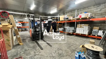 EST NIMES - LOCAL D'ACTIVITE - A VENDRE - Offre immobilière - Arthur Loyd