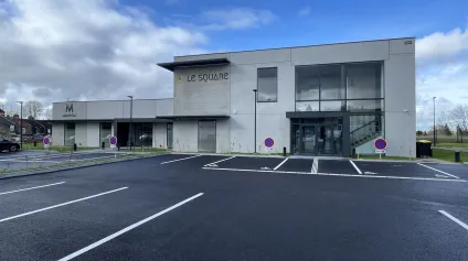 Bureaux à vendre ou à louer à CAMBRAI - Offre immobilière - Arthur Loyd