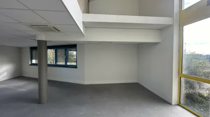 BUREAUX à LOUER de 663 m² - Offre immobilière - Arthur Loyd