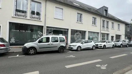 TOURS CENTRE MICHELET COMMERCE A LOUER 200 M² TRES BON ETAT ET VISIBILITE - Offre immobilière - Arthur Loyd