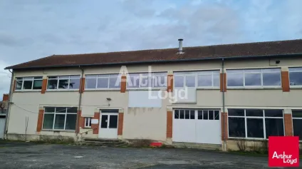 ISSOUDUN - A VENDRE SITE D'ACTIVITE 2 890m² - 2119 - Offre immobilière - Arthur Loyd