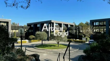 Bureaux rénovés à louer divisibles dès 73 m² - Sophia Antipolis - Offre immobilière - Arthur Loyd