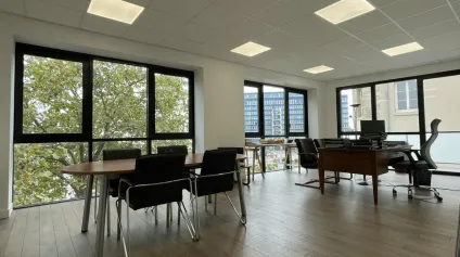 A LOUER - LE HAVRE / QUARTIER ST FRANCOISBUREAUX220 m2 - Offre immobilière - Arthur Loyd