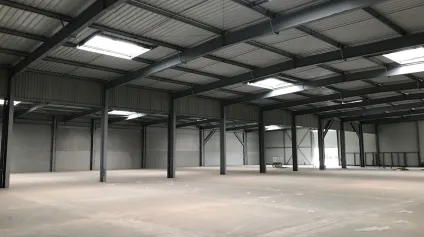 Entrepôt à louer à VALENCIENNES - SARS ET ROSIERES - Offre immobilière - Arthur Loyd