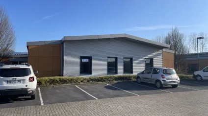 Bureaux à vendre ou à louer à VALENCIENNES - Sars et Rosières - Offre immobilière - Arthur Loyd