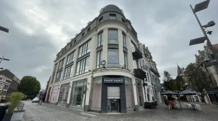 EMPLACEMENT PRIME A LOUER EN COEUR DE VILLE DE BETHUNE (300m2!) - Offre immobilière - Arthur Loyd