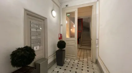 Bureaux à louer - Préfecture/Palais de Justice - 13006 Marseille - Offre immobilière - Arthur Loyd