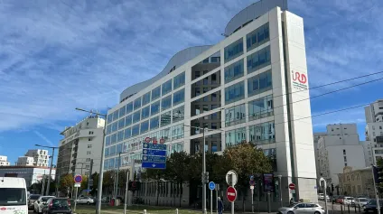 Bureaux de standing à louer - La Joliette - 13002 Marseille - Offre immobilière - Arthur Loyd