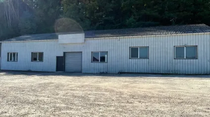 <br />Local d'activité au coeur de la zone sud de Limoges- environ 275 m² - Proche accès autoroute + accès poids lourd<br /> - Offre immobilière - Arthur Loyd