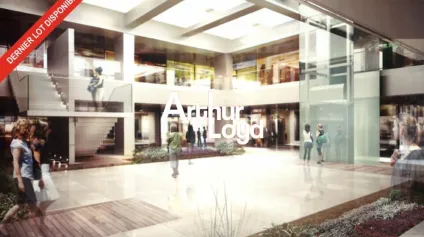 Local commercial 43.28 m² à louer Gray d'Albion Cannes - Location pure - Offre immobilière - Arthur Loyd