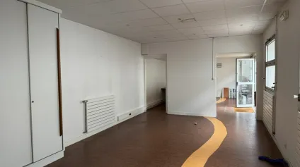 TOURS HYPER CENTRE BUREAUX A VENDRE 120 M² RDC - Offre immobilière - Arthur Loyd