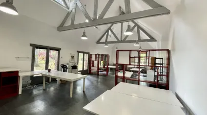 Bureaux à louer à HAUTOT SUR SEINE 76113 - Offre immobilière - Arthur Loyd